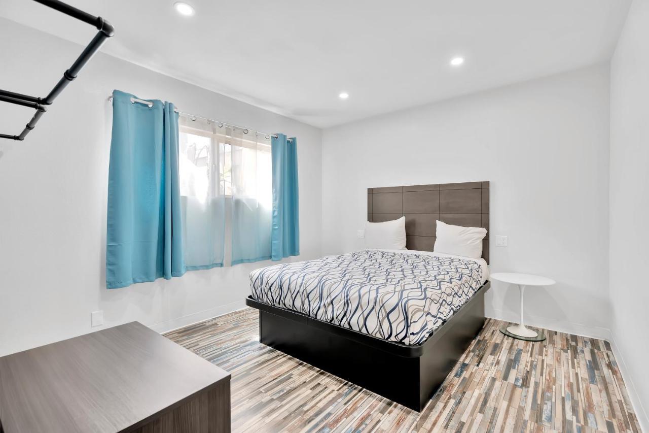 Tradewinds Motel Lakewood Εξωτερικό φωτογραφία