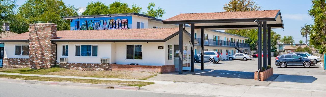 Tradewinds Motel Lakewood Εξωτερικό φωτογραφία